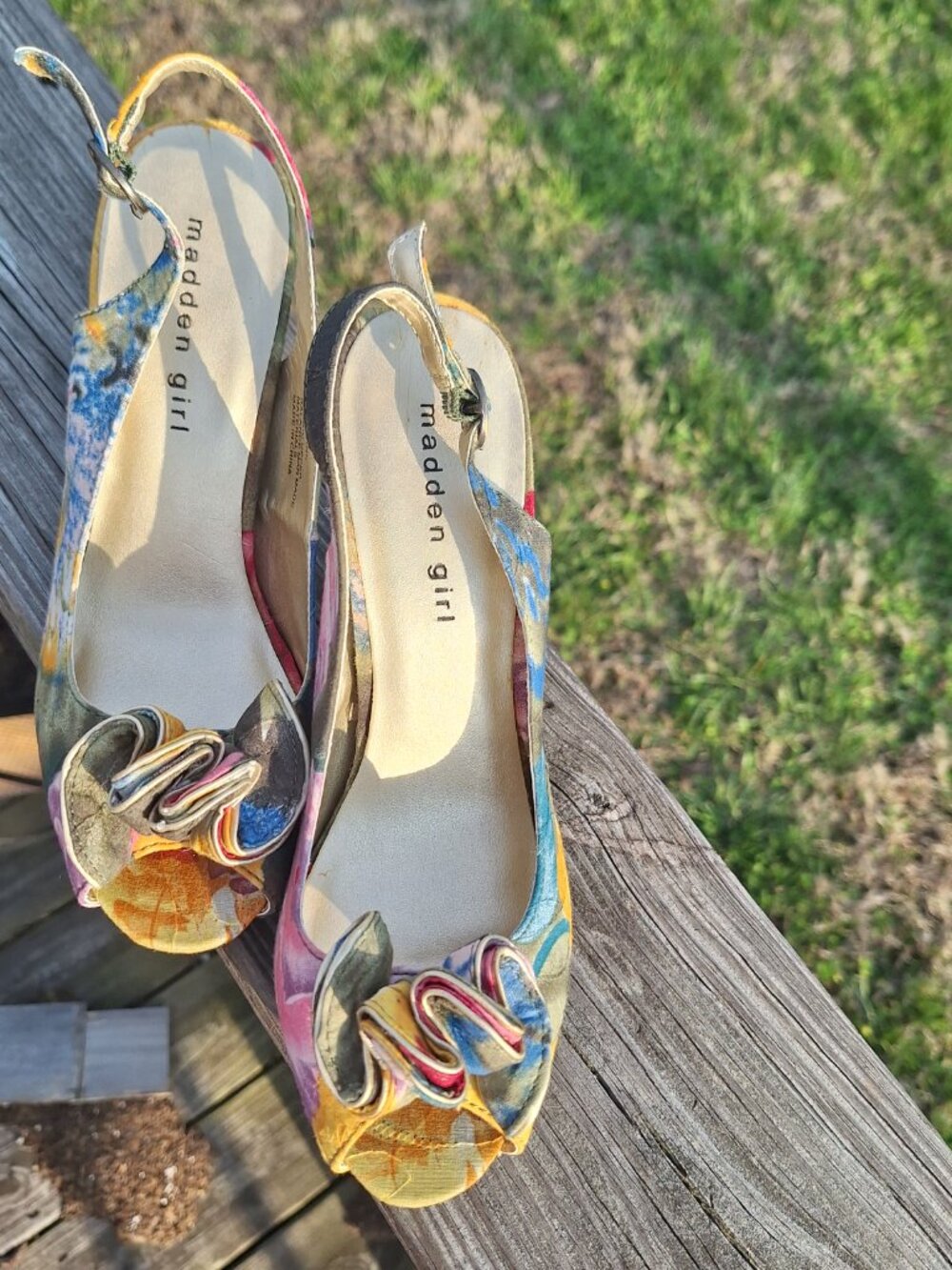 Madden Girl Peep Toe Heel Sz 5.5